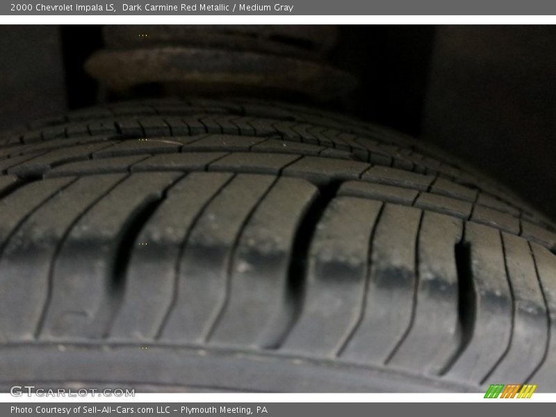 Dark Carmine Red Metallic / Medium Gray 2000 Chevrolet Impala LS