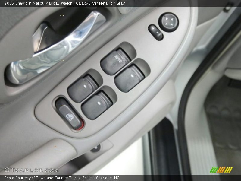Galaxy Silver Metallic / Gray 2005 Chevrolet Malibu Maxx LS Wagon