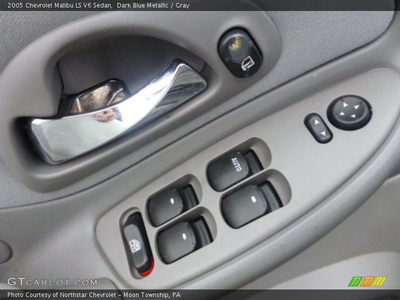Dark Blue Metallic / Gray 2005 Chevrolet Malibu LS V6 Sedan