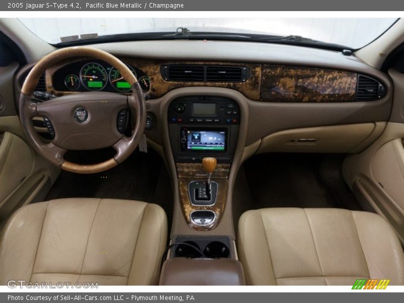 Pacific Blue Metallic / Champagne 2005 Jaguar S-Type 4.2