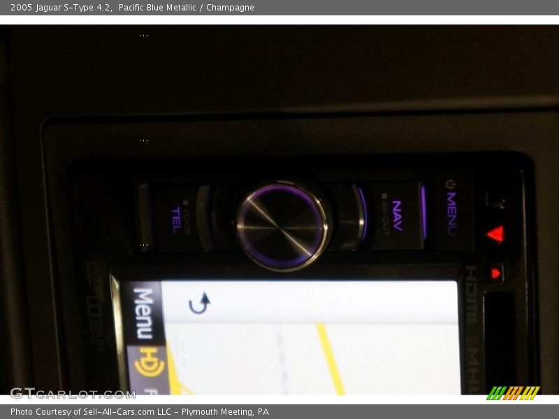 Pacific Blue Metallic / Champagne 2005 Jaguar S-Type 4.2