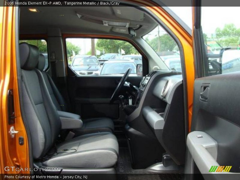 Tangerine Metallic / Black/Gray 2006 Honda Element EX-P AWD