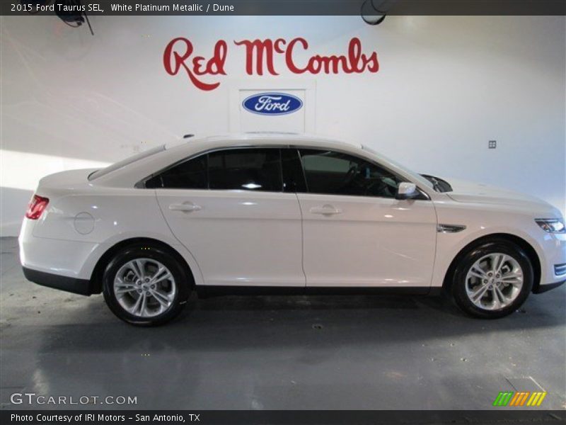 White Platinum Metallic / Dune 2015 Ford Taurus SEL