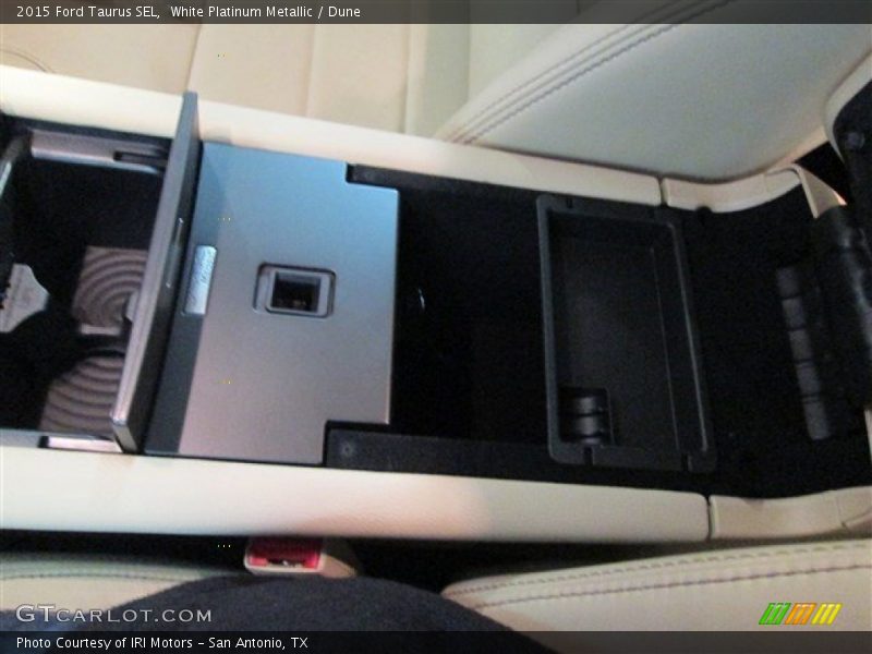 White Platinum Metallic / Dune 2015 Ford Taurus SEL