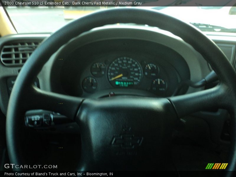 Dark Cherry Red Metallic / Medium Gray 2000 Chevrolet S10 LS Extended Cab