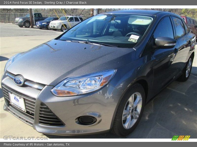 Sterling Gray / Charcoal Black 2014 Ford Focus SE Sedan