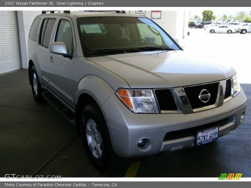 Silver Lightning / Graphite 2007 Nissan Pathfinder SE