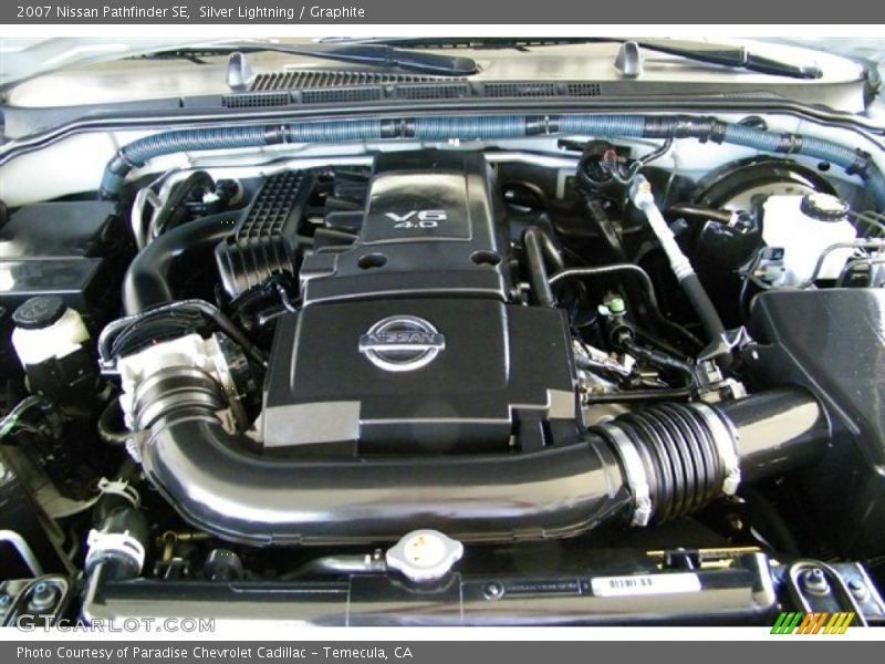 Silver Lightning / Graphite 2007 Nissan Pathfinder SE