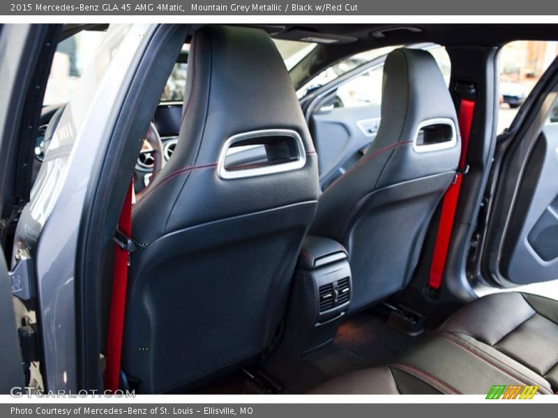 Mountain Grey Metallic / Black w/Red Cut 2015 Mercedes-Benz GLA 45 AMG 4Matic