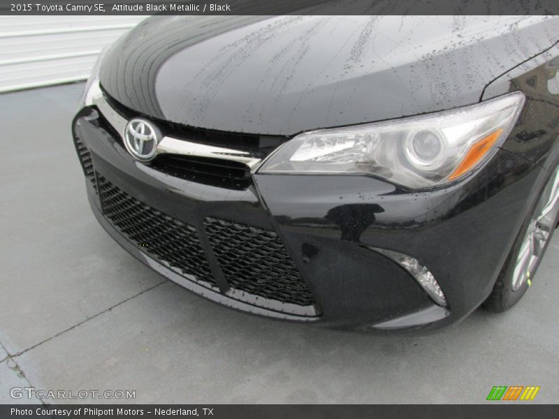 Attitude Black Metallic / Black 2015 Toyota Camry SE