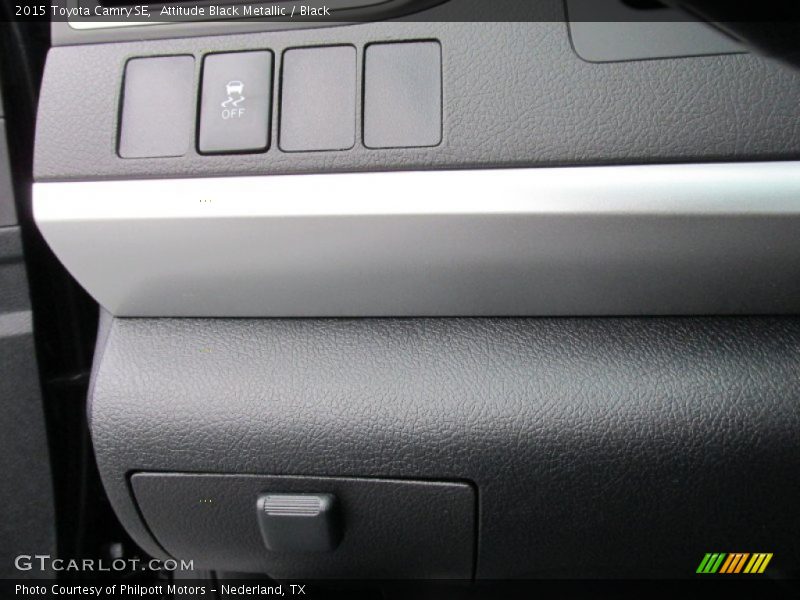 Attitude Black Metallic / Black 2015 Toyota Camry SE