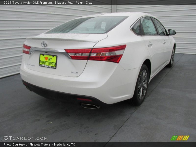 Blizzard Pearl / Light Gray 2015 Toyota Avalon XLE Premium