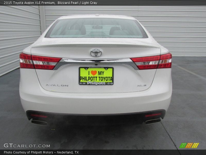 Blizzard Pearl / Light Gray 2015 Toyota Avalon XLE Premium