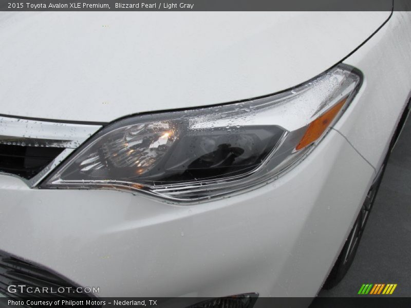 Blizzard Pearl / Light Gray 2015 Toyota Avalon XLE Premium