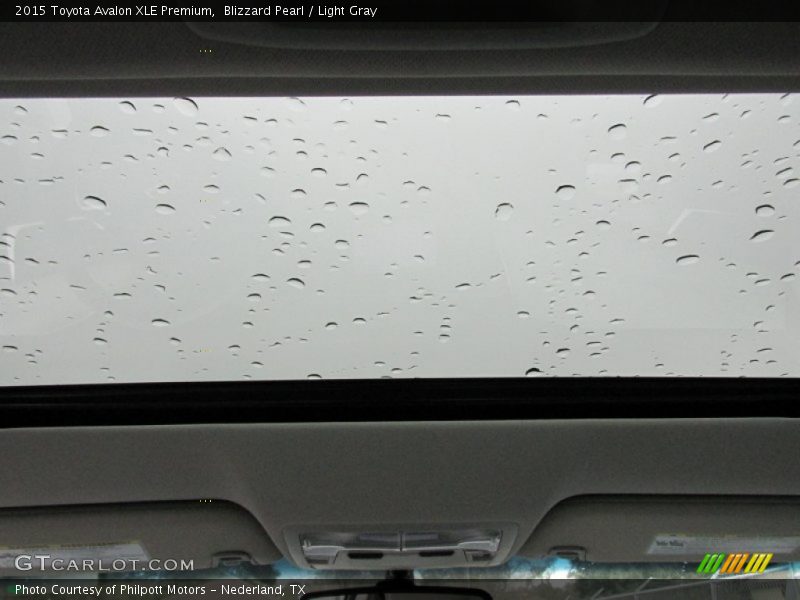 Blizzard Pearl / Light Gray 2015 Toyota Avalon XLE Premium
