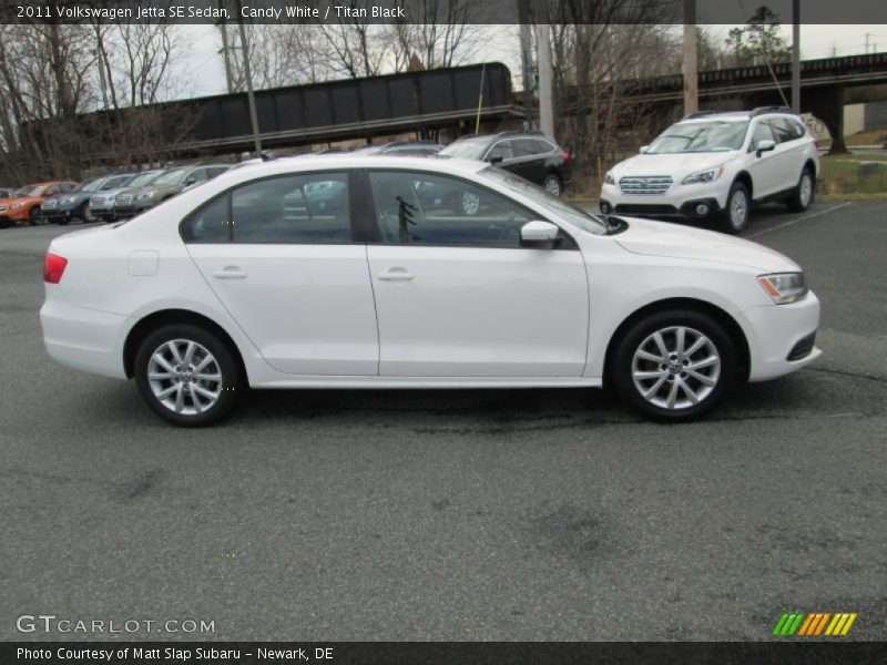 Candy White / Titan Black 2011 Volkswagen Jetta SE Sedan