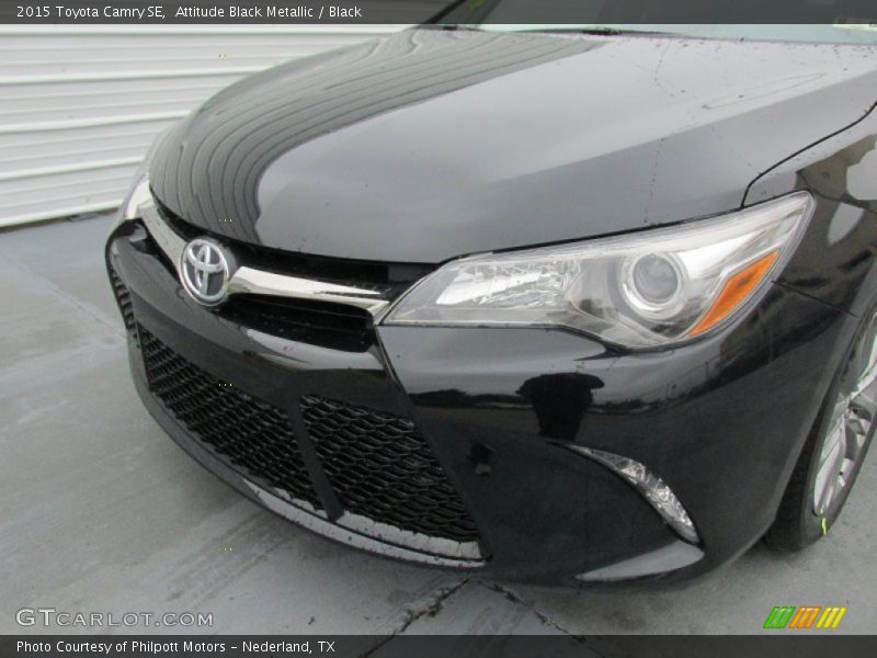 Attitude Black Metallic / Black 2015 Toyota Camry SE