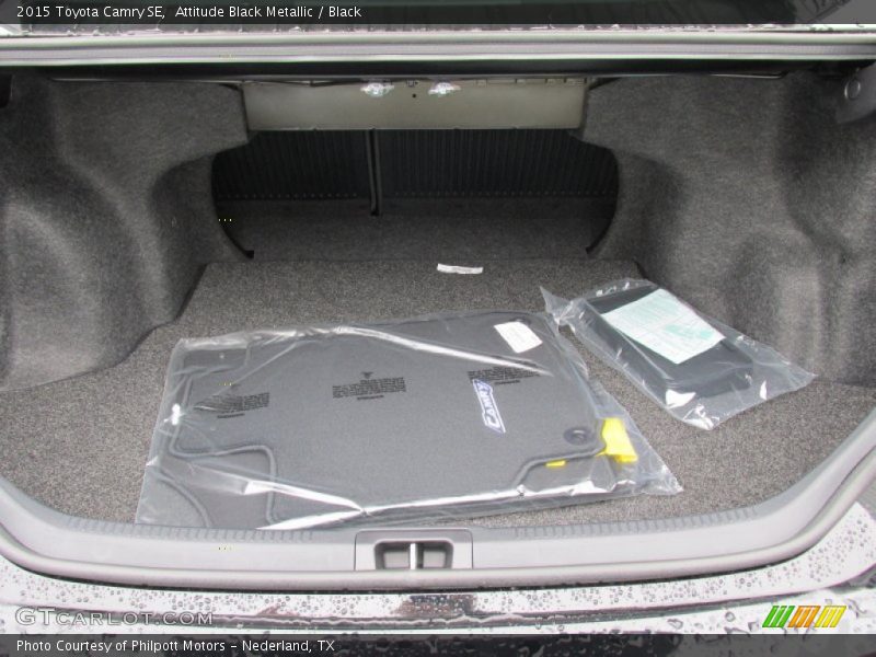 Attitude Black Metallic / Black 2015 Toyota Camry SE