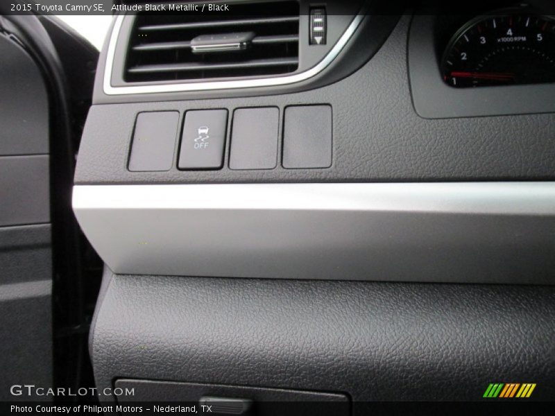 Attitude Black Metallic / Black 2015 Toyota Camry SE
