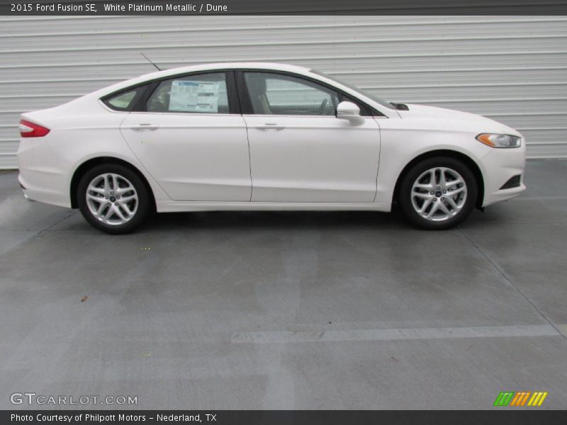 White Platinum Metallic / Dune 2015 Ford Fusion SE