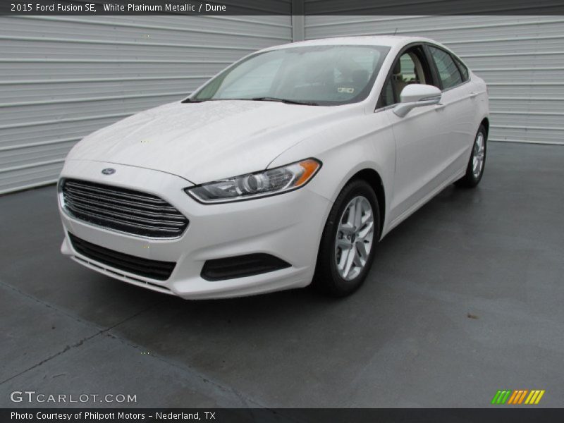 White Platinum Metallic / Dune 2015 Ford Fusion SE