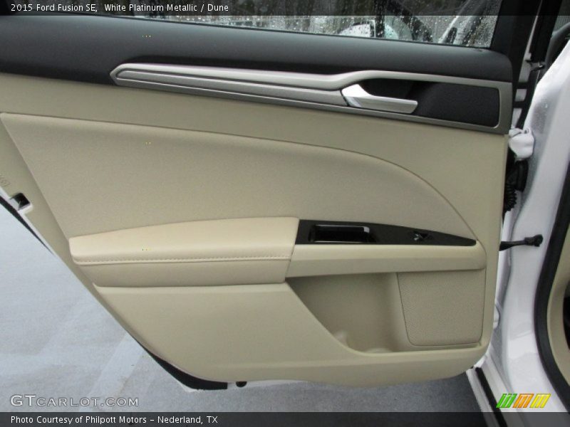 White Platinum Metallic / Dune 2015 Ford Fusion SE