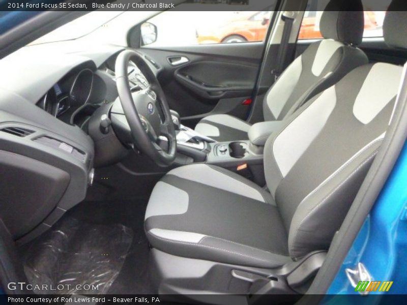 Blue Candy / Charcoal Black 2014 Ford Focus SE Sedan