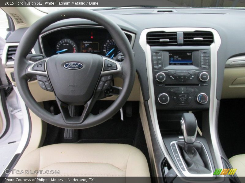 White Platinum Metallic / Dune 2015 Ford Fusion SE