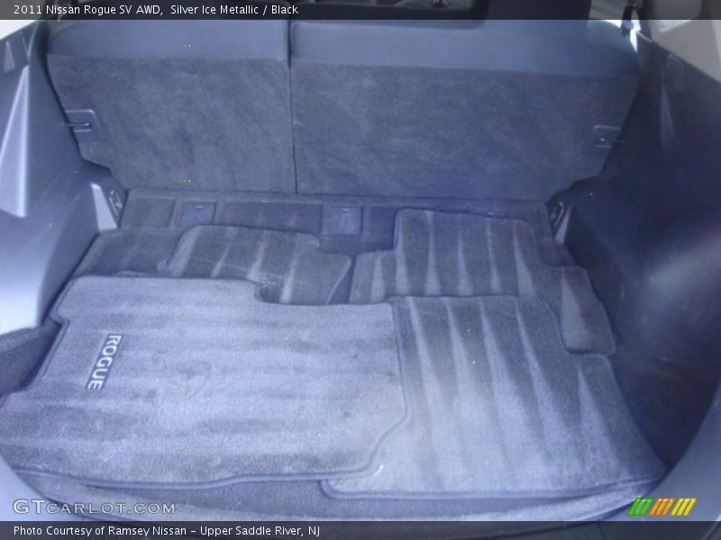 Silver Ice Metallic / Black 2011 Nissan Rogue SV AWD