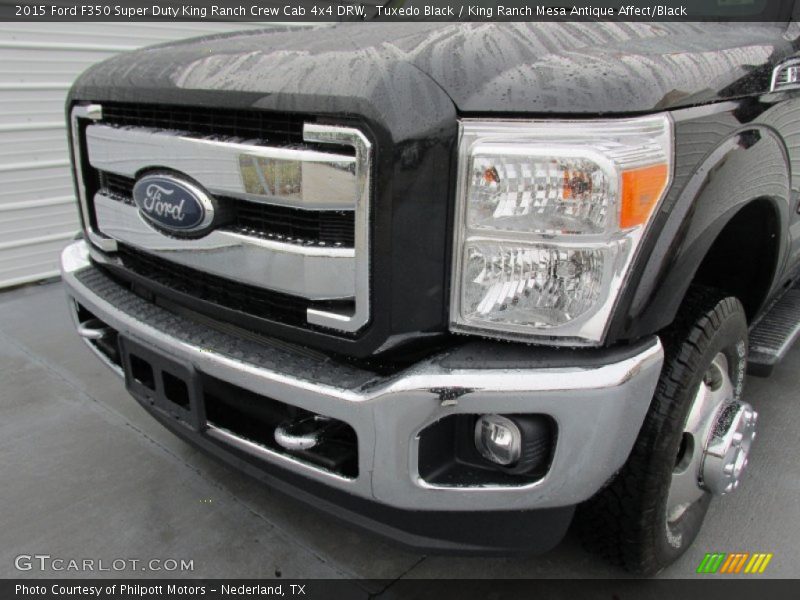 Tuxedo Black / King Ranch Mesa Antique Affect/Black 2015 Ford F350 Super Duty King Ranch Crew Cab 4x4 DRW