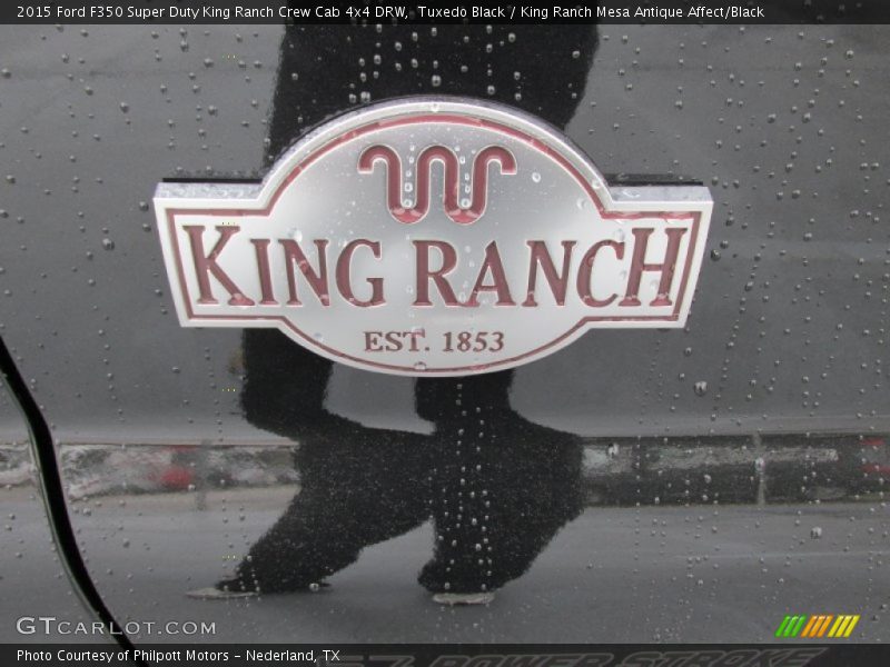 Tuxedo Black / King Ranch Mesa Antique Affect/Black 2015 Ford F350 Super Duty King Ranch Crew Cab 4x4 DRW