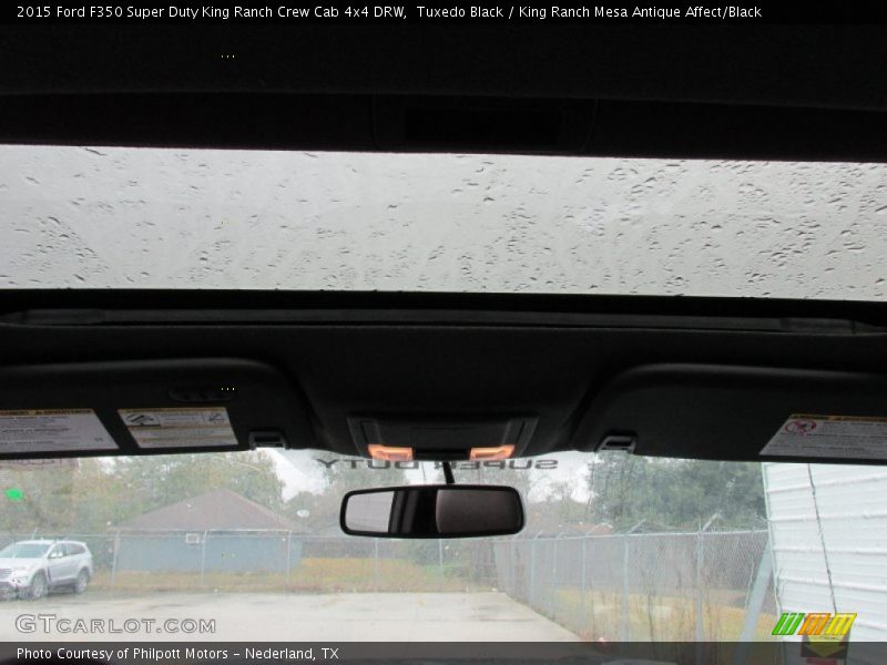 Tuxedo Black / King Ranch Mesa Antique Affect/Black 2015 Ford F350 Super Duty King Ranch Crew Cab 4x4 DRW