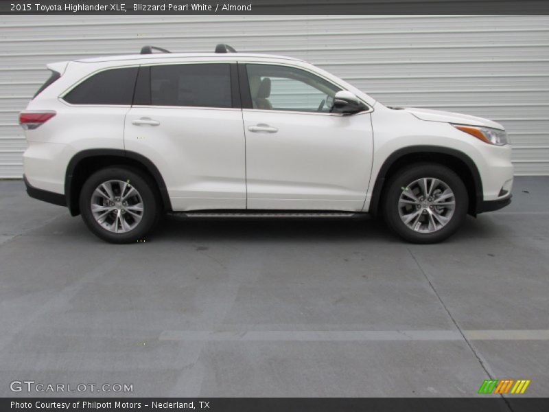 Blizzard Pearl White / Almond 2015 Toyota Highlander XLE