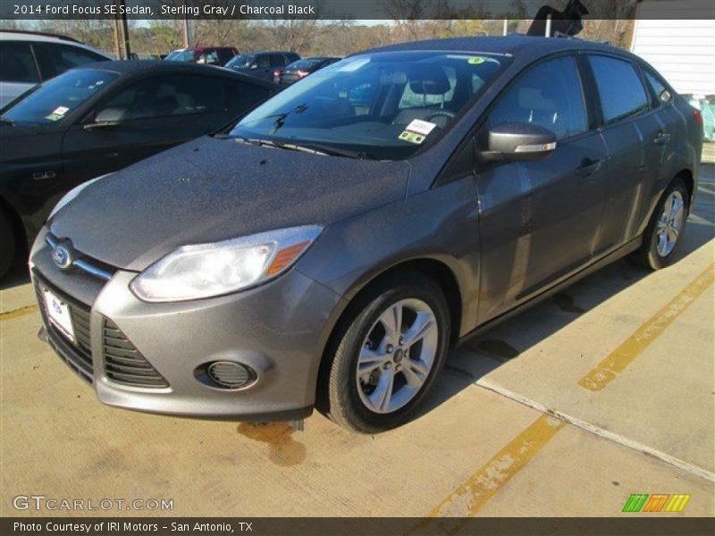 Sterling Gray / Charcoal Black 2014 Ford Focus SE Sedan