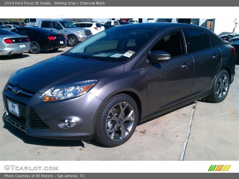 Sterling Gray / Charcoal Black 2014 Ford Focus SE Sedan