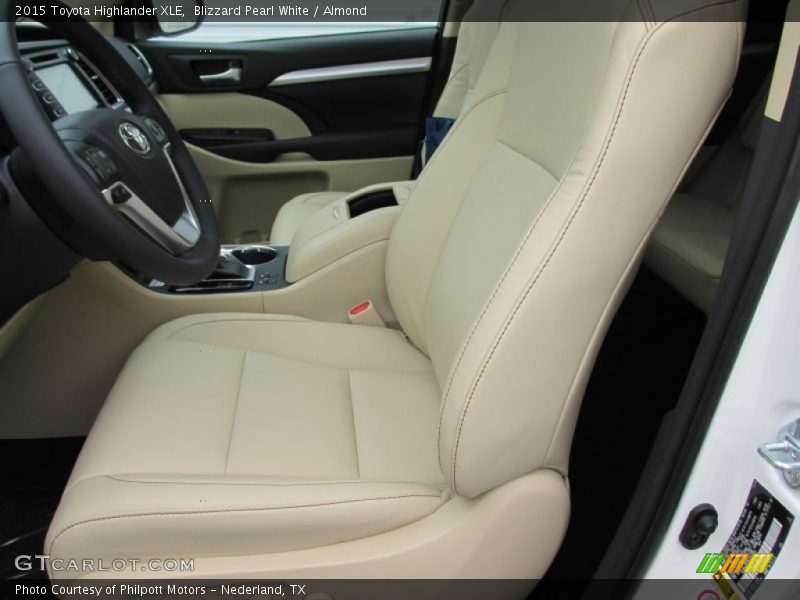 Blizzard Pearl White / Almond 2015 Toyota Highlander XLE