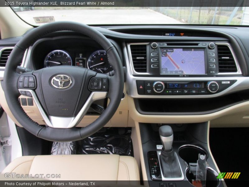 Blizzard Pearl White / Almond 2015 Toyota Highlander XLE