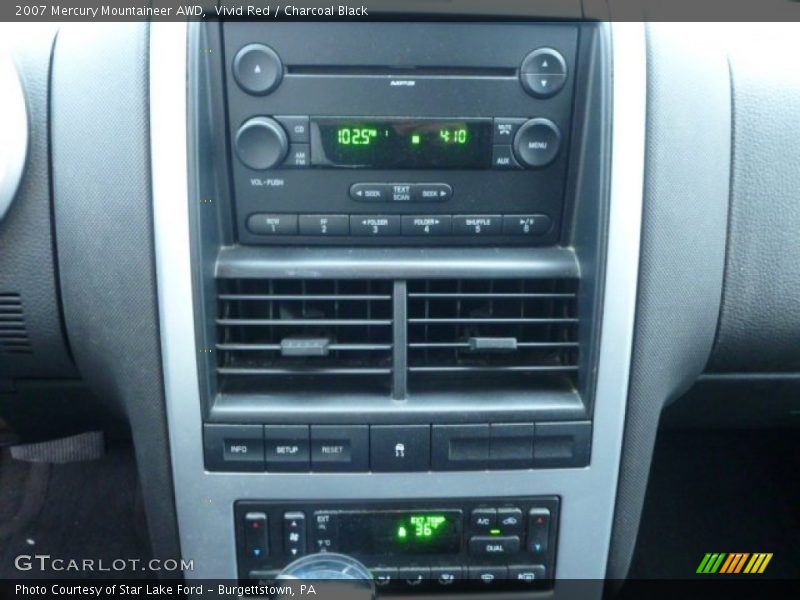 Vivid Red / Charcoal Black 2007 Mercury Mountaineer AWD