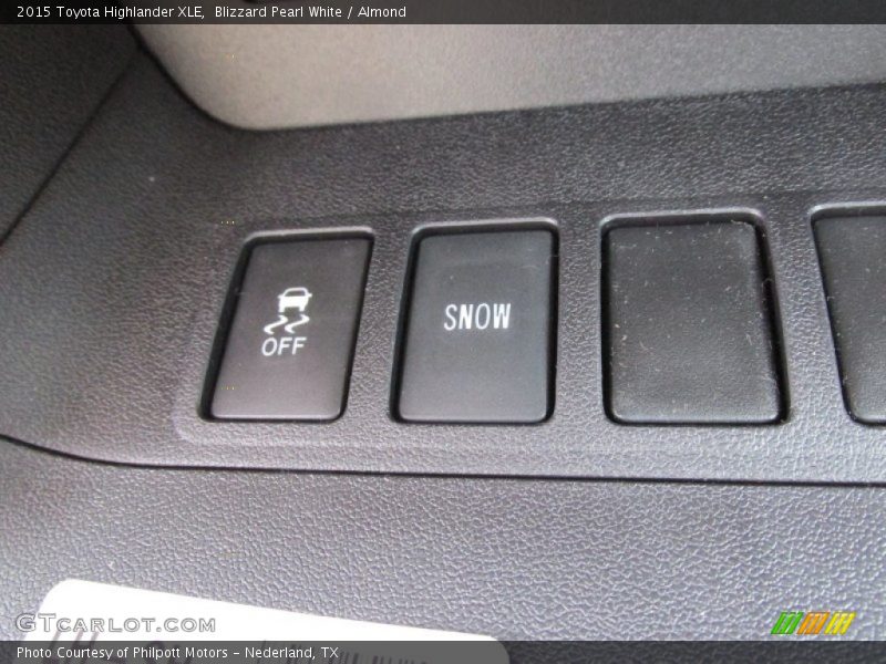 Blizzard Pearl White / Almond 2015 Toyota Highlander XLE