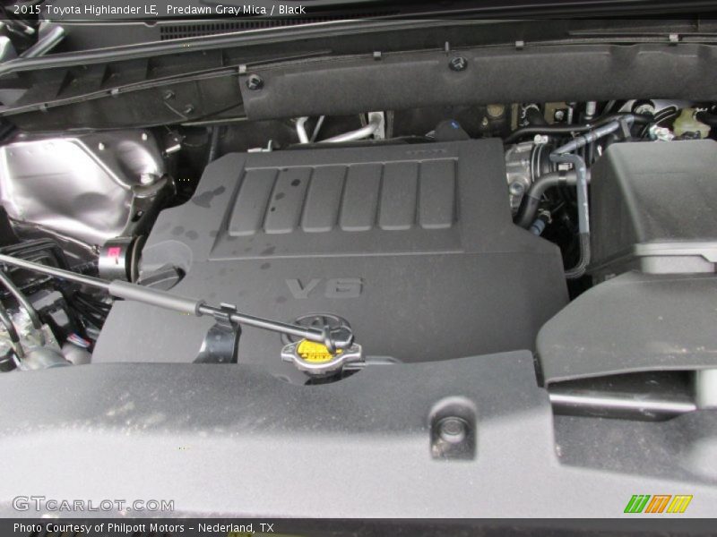 Predawn Gray Mica / Black 2015 Toyota Highlander LE