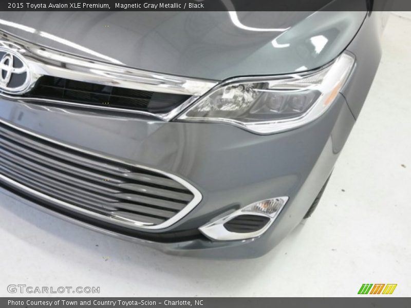 Magnetic Gray Metallic / Black 2015 Toyota Avalon XLE Premium