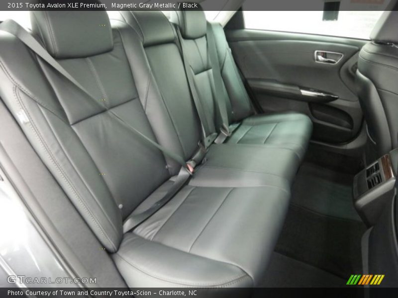 Magnetic Gray Metallic / Black 2015 Toyota Avalon XLE Premium