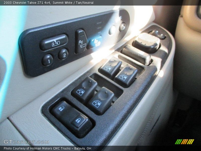 Summit White / Tan/Neutral 2003 Chevrolet Tahoe Z71 4x4
