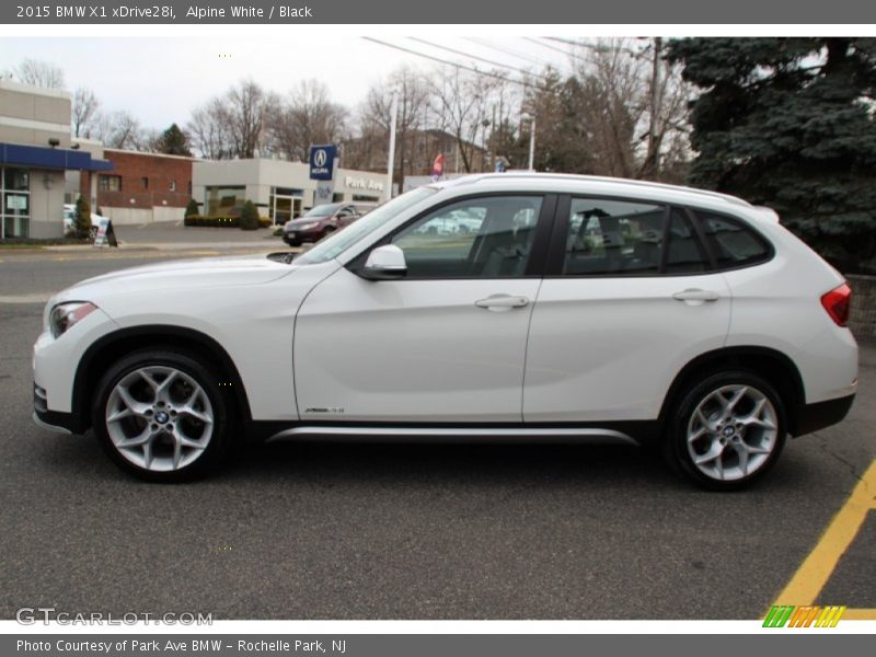 Alpine White / Black 2015 BMW X1 xDrive28i