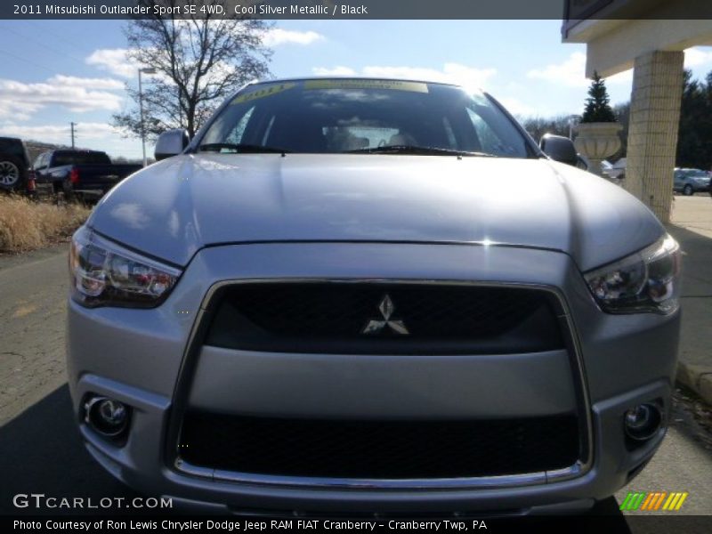 Cool Silver Metallic / Black 2011 Mitsubishi Outlander Sport SE 4WD