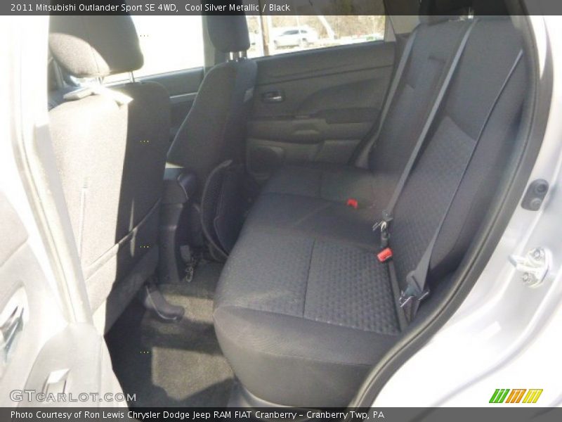 Cool Silver Metallic / Black 2011 Mitsubishi Outlander Sport SE 4WD