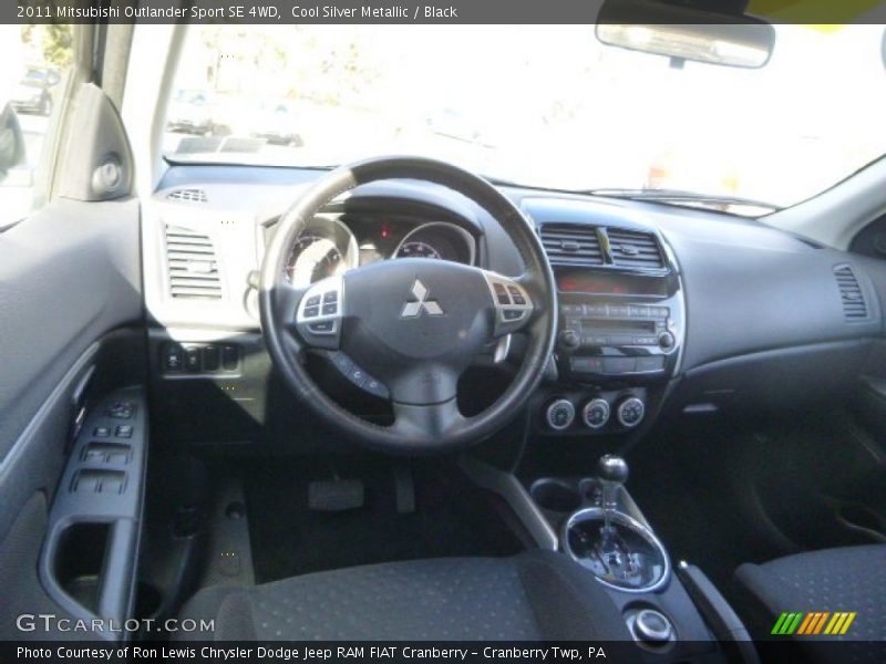 Cool Silver Metallic / Black 2011 Mitsubishi Outlander Sport SE 4WD
