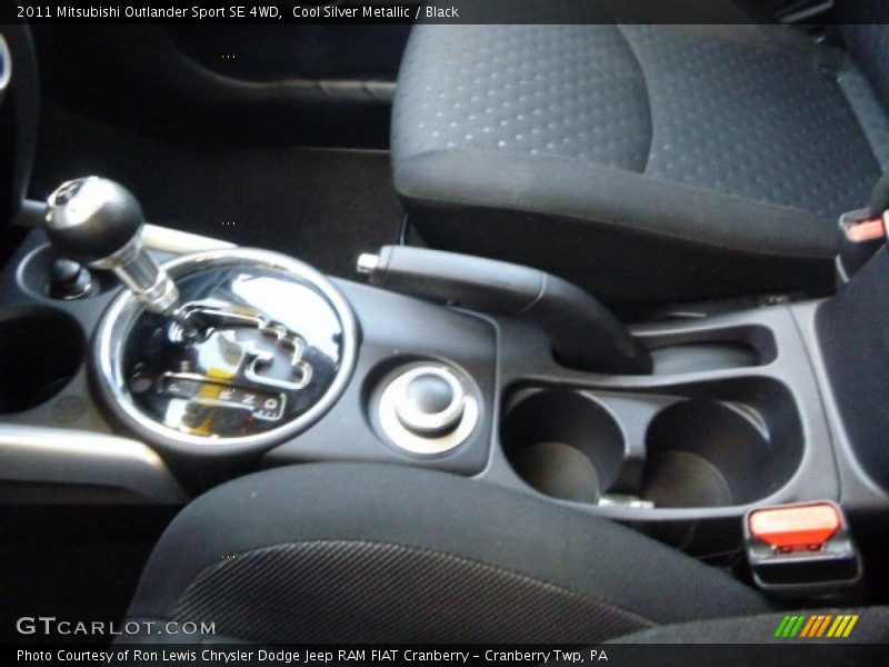 Cool Silver Metallic / Black 2011 Mitsubishi Outlander Sport SE 4WD