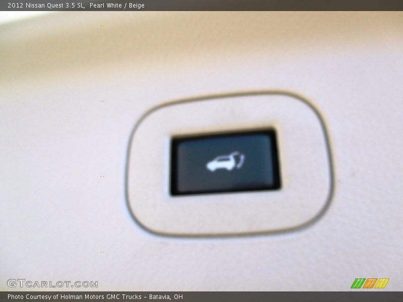 Pearl White / Beige 2012 Nissan Quest 3.5 SL