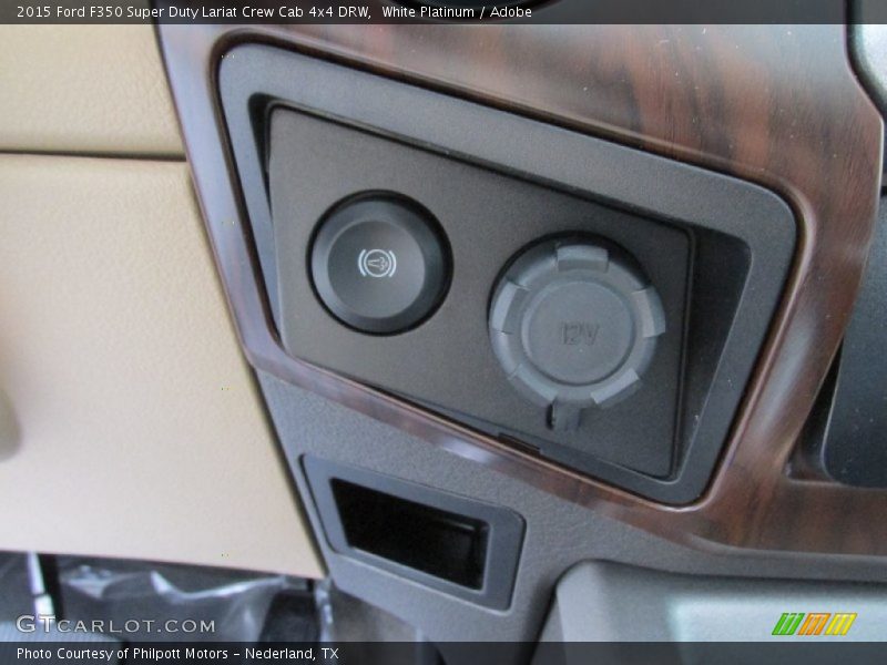 White Platinum / Adobe 2015 Ford F350 Super Duty Lariat Crew Cab 4x4 DRW